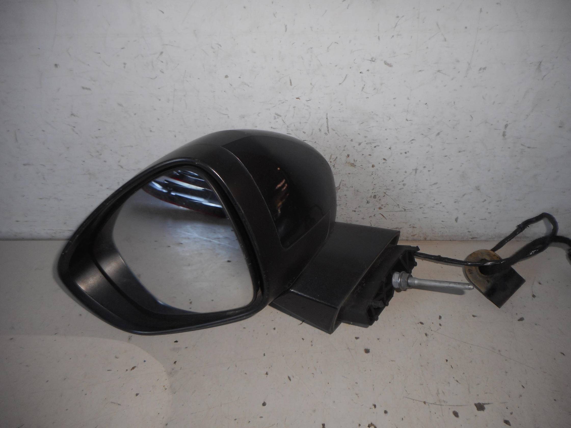 Retrovisore est. regolaz. elettr. sx.